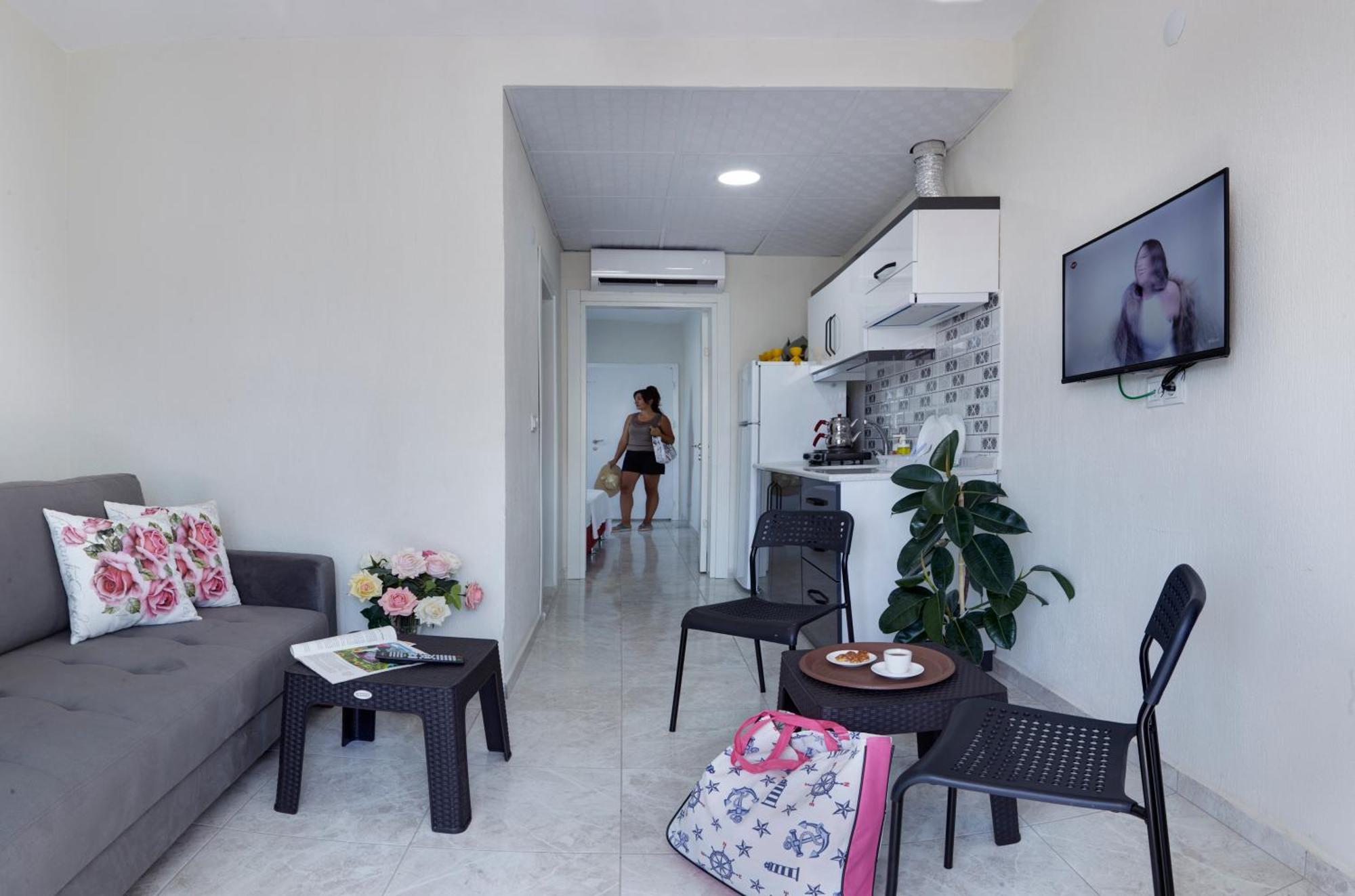 Palmiyem Apart Otel Seferihisar Exteriör bild